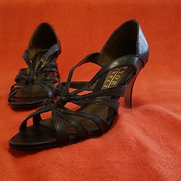 New York Transit Sexy Black Heels size 8.5 - Picture 1 of 5